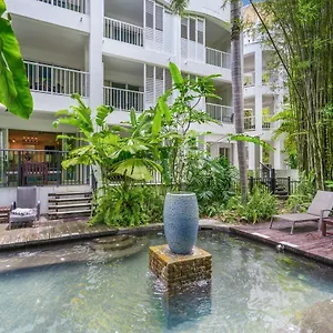 ***** Resort The Club Premium Private Australia