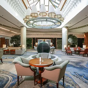 فندق ومركز المؤتمرات شيراتون 