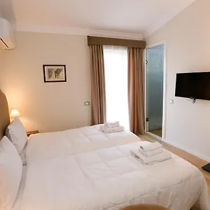 https://hermes-hotel.albaniahotels.org